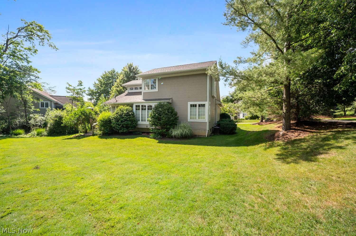 101 Clubside Court Chardon OH 44024