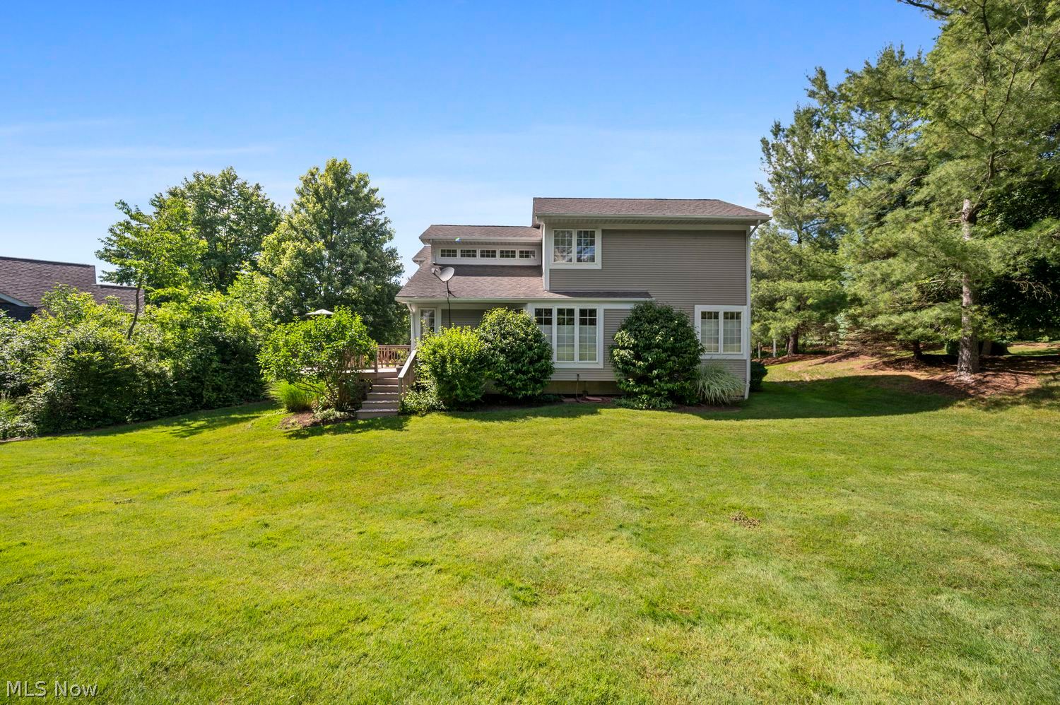 101 Clubside Court Chardon OH 44024