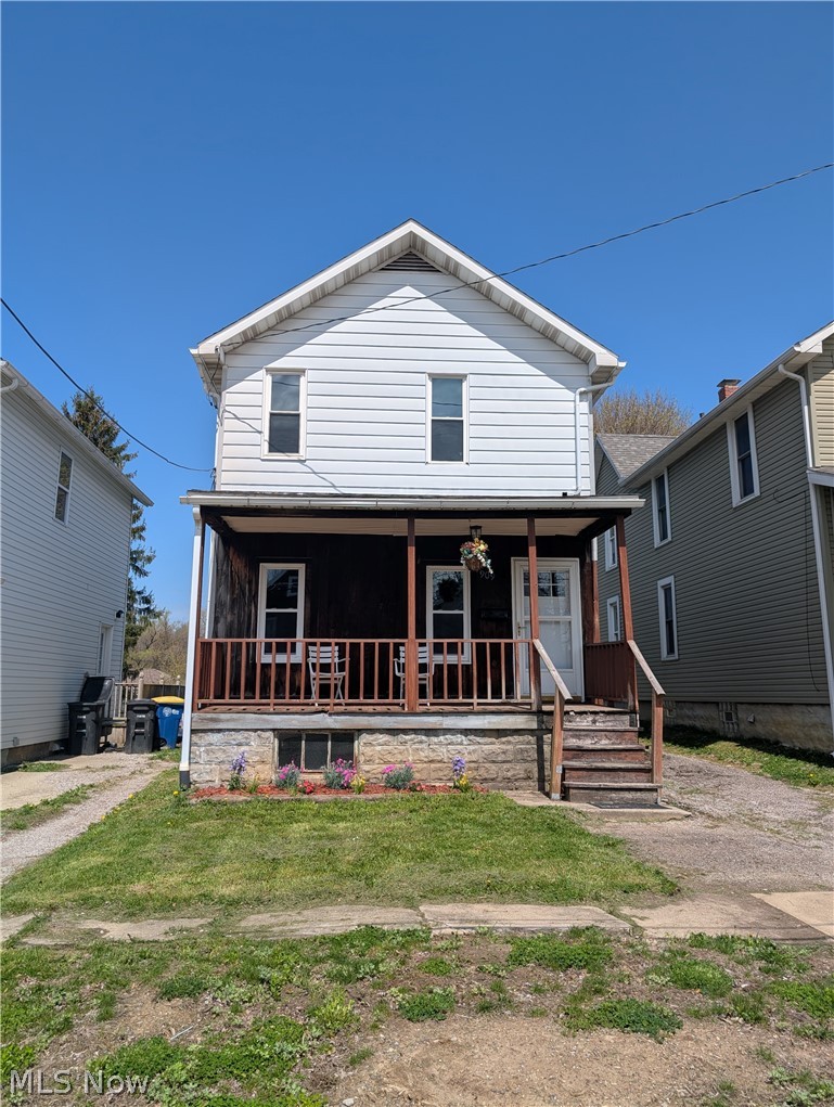 909 E 16th Street Ashtabula OH 44004