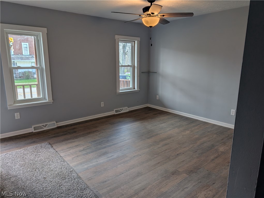 909 E 16th Street Ashtabula OH 44004
