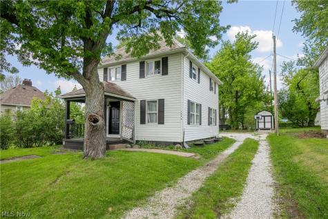 1424 S Liberty Avenue Alliance OH 44601