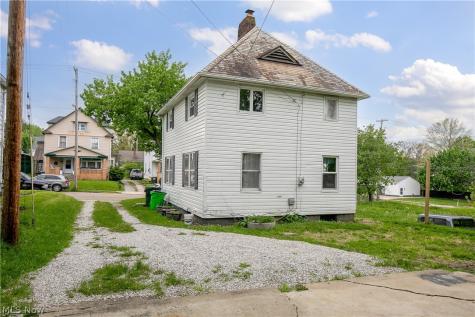1424 S Liberty Avenue Alliance OH 44601