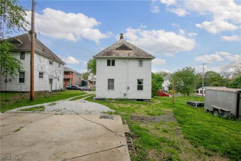 1424 S Liberty Avenue Alliance OH 44601