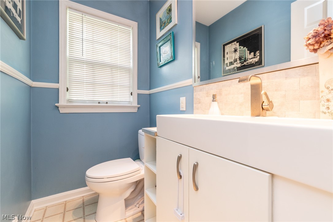 23425 Duffield Road Shaker Heights OH 44122