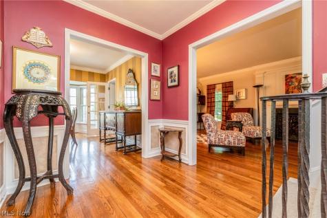 23425 Duffield Road Shaker Heights OH 44122