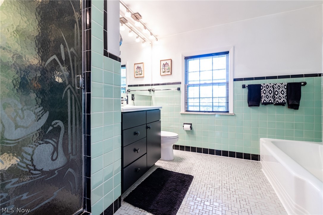 23425 Duffield Road Shaker Heights OH 44122