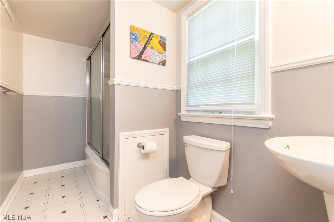 23425 Duffield Road Shaker Heights OH 44122