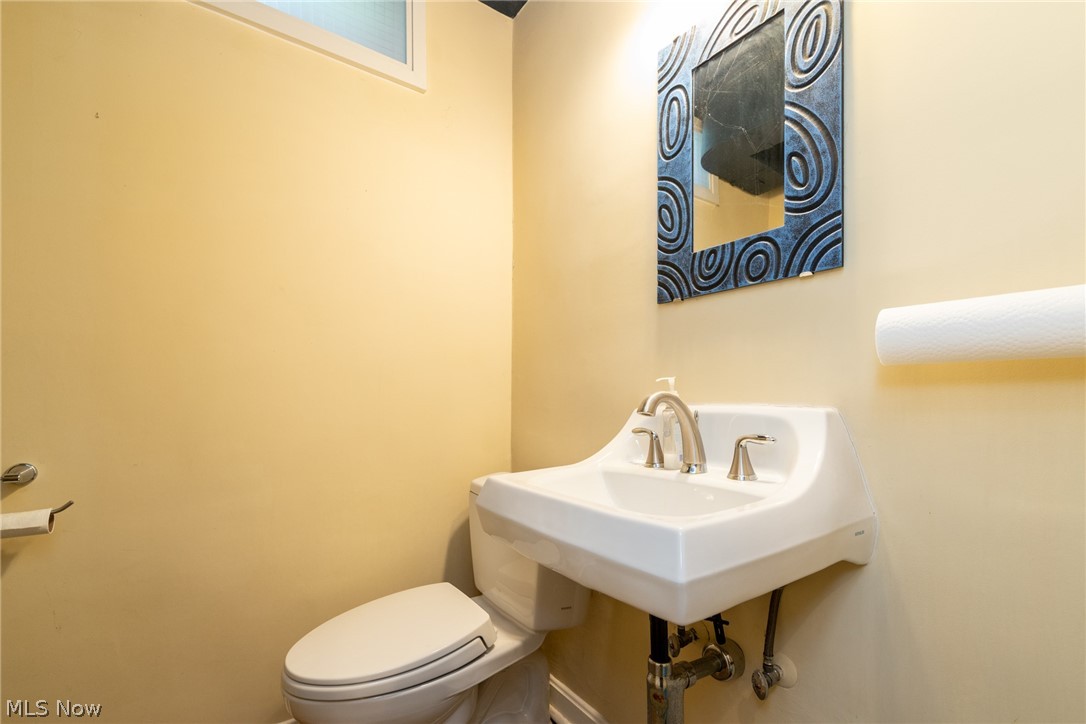 23425 Duffield Road Shaker Heights OH 44122