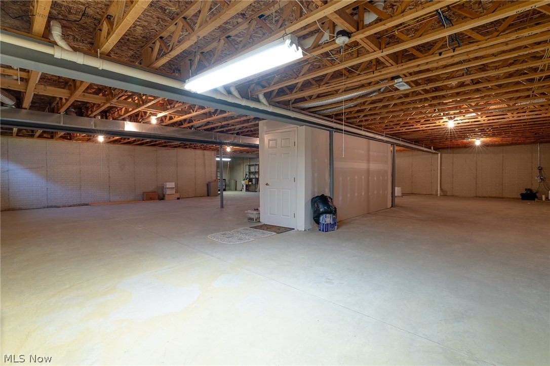 9119 Chatham Circle North Ridgeville OH 44039