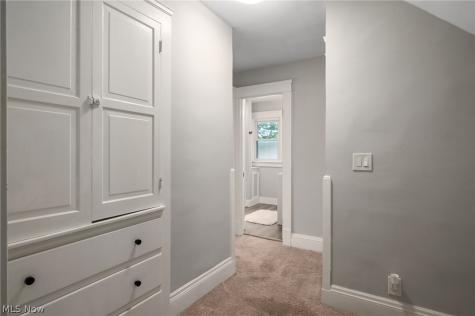 26230 Elinore Avenue Euclid OH 44132