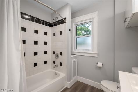 26230 Elinore Avenue Euclid OH 44132