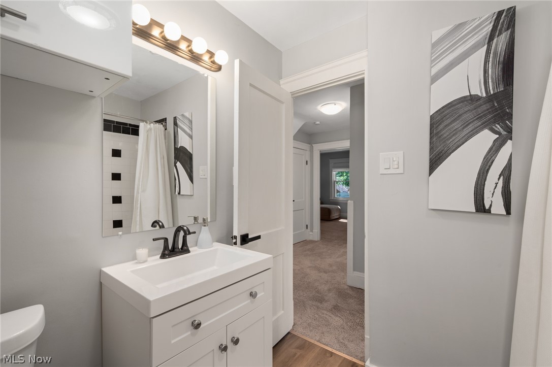 26230 Elinore Avenue Euclid OH 44132
