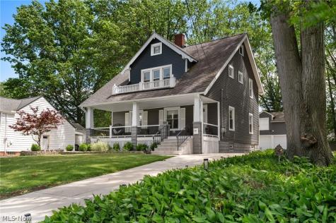 26230 Elinore Avenue Euclid OH 44132