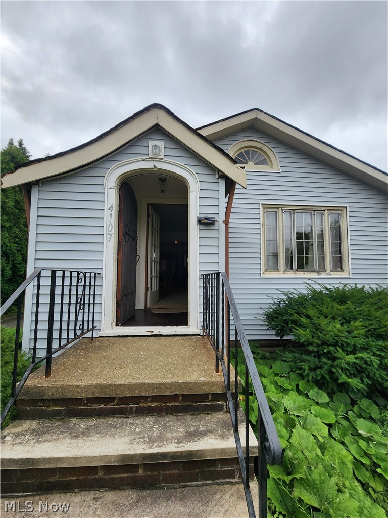 4107 Kenmore Avenue Parma OH 44134