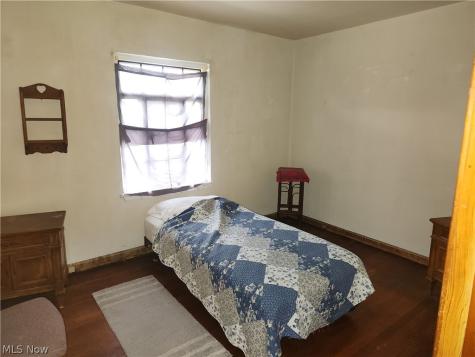 4107 Kenmore Avenue Parma OH 44134