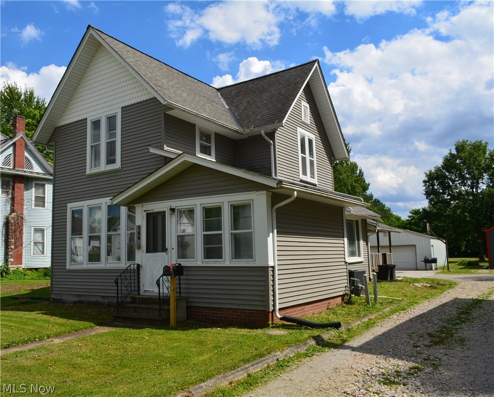 166 E Main Street New London OH 44851