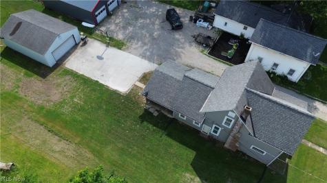 166 E Main Street New London OH 44851
