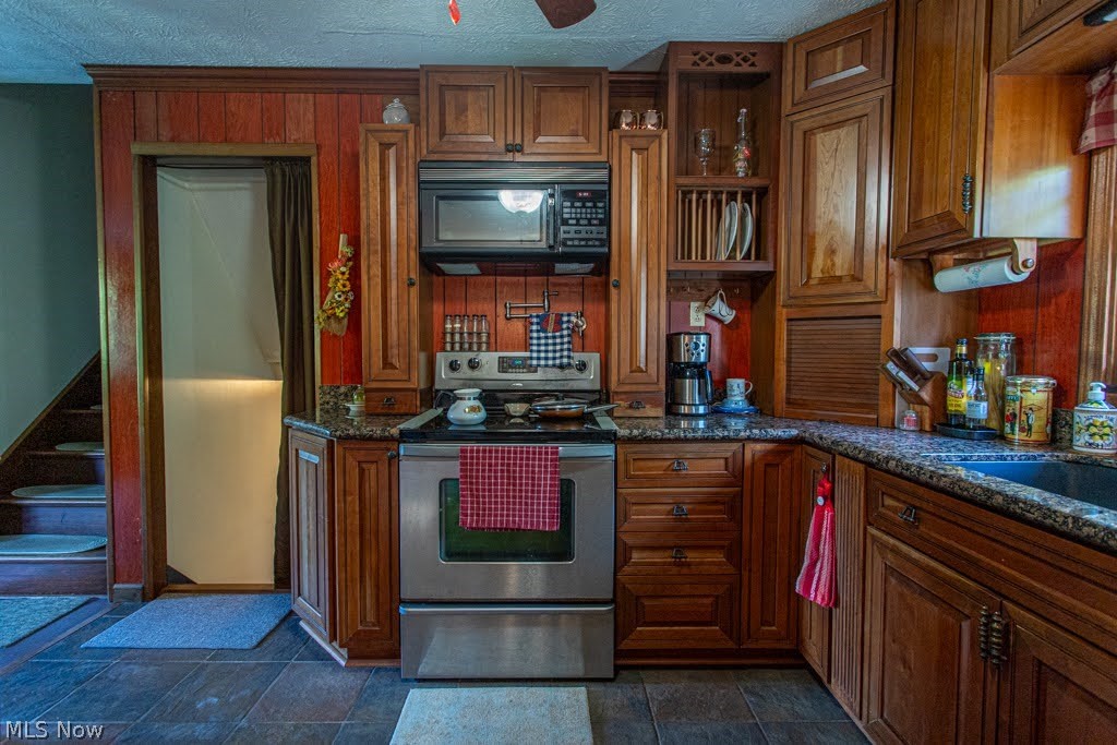 1386 Jewel Bay Road Cortland OH 44410