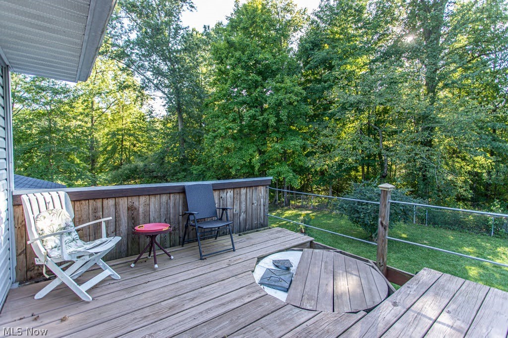 1386 Jewel Bay Road Cortland OH 44410