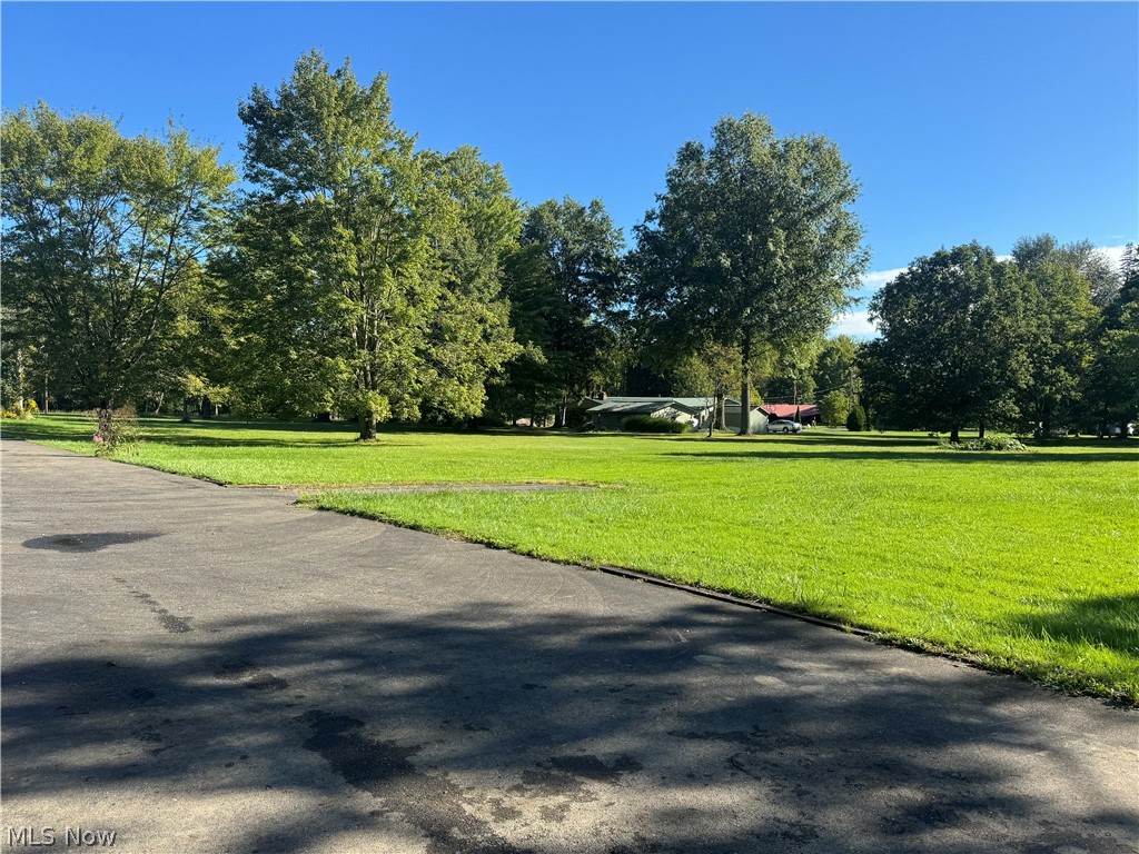 1386 Jewel Bay Road Cortland OH 44410