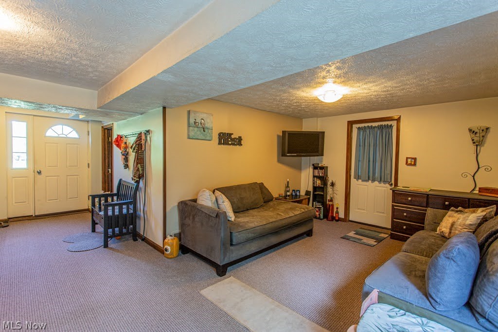 1386 Jewel Bay Road Cortland OH 44410