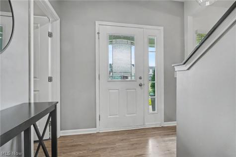1705 Gate House Street NE Canton OH 44721