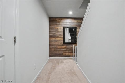 1705 Gate House Street NE Canton OH 44721