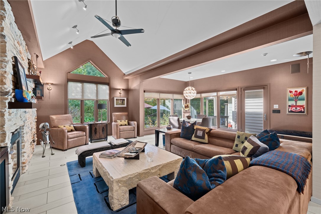 24950 Woodside Lane Beachwood OH 44121
