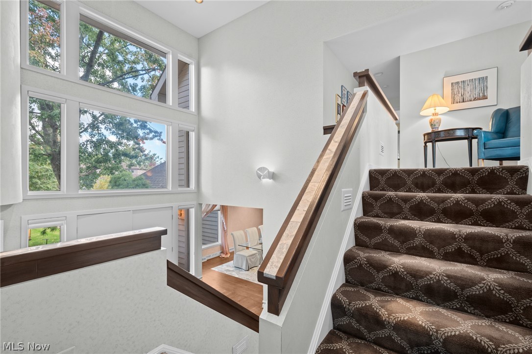 24950 Woodside Lane Beachwood OH 44121