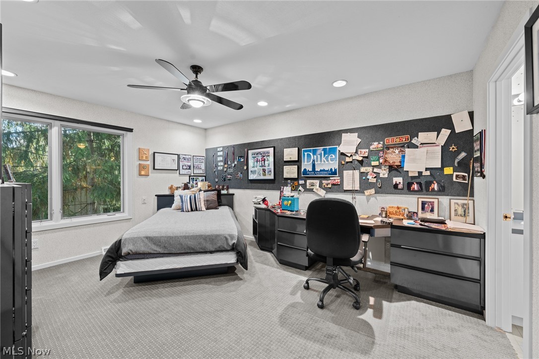 24950 Woodside Lane Beachwood OH 44121