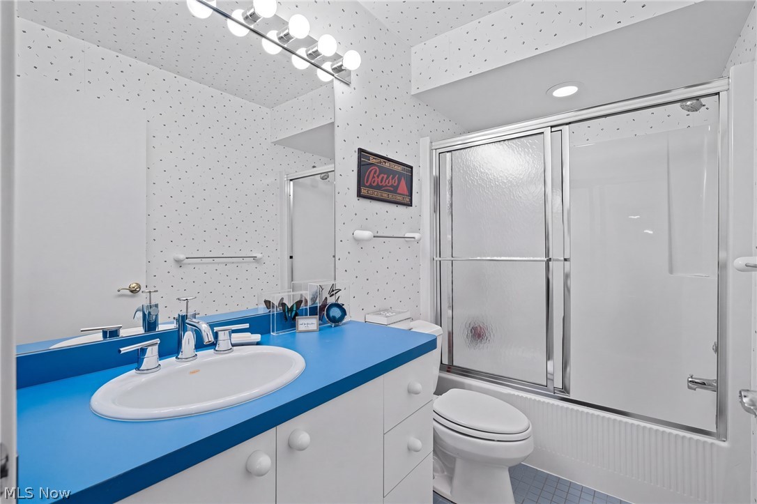 24950 Woodside Lane Beachwood OH 44121