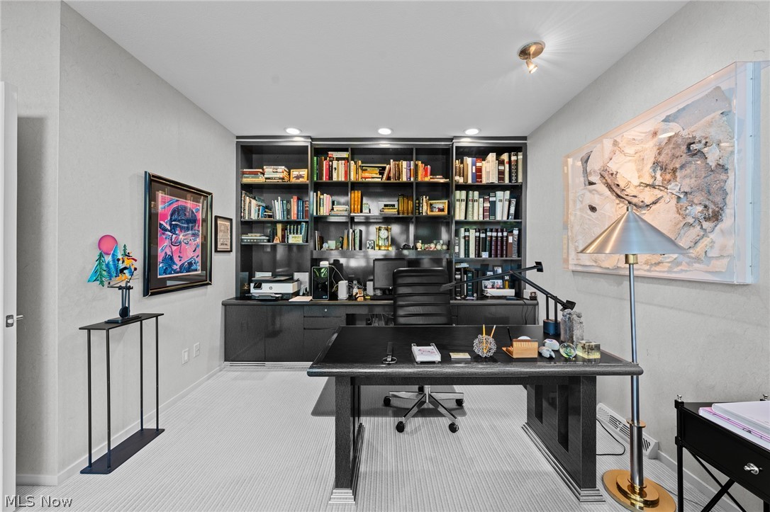 24950 Woodside Lane Beachwood OH 44121