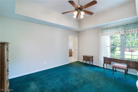 987 W Martin Avenue Amherst OH 44001
