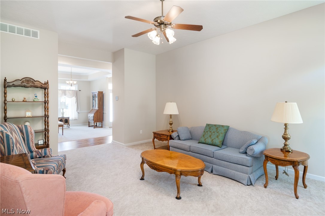 987 W Martin Avenue Amherst OH 44001