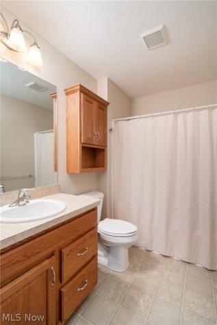 987 W Martin Avenue Amherst OH 44001
