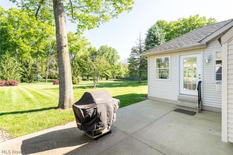 987 W Martin Avenue Amherst OH 44001