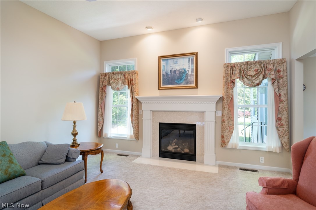 987 W Martin Avenue Amherst OH 44001