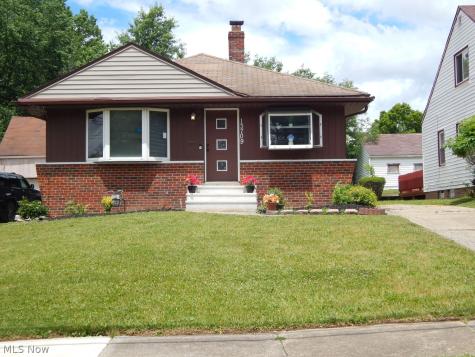 13709 Dressler Avenue Garfield Heights OH 44125