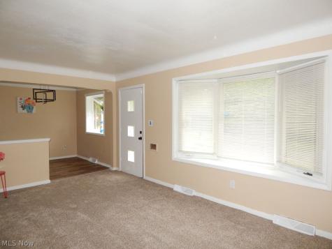 13709 Dressler Avenue Garfield Heights OH 44125