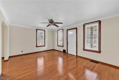2186 Cornell Road Cleveland OH 44106