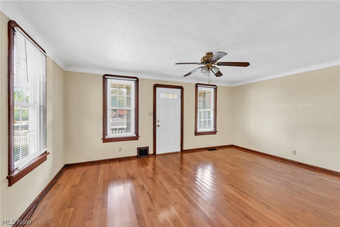 2186 Cornell Road Cleveland OH 44106