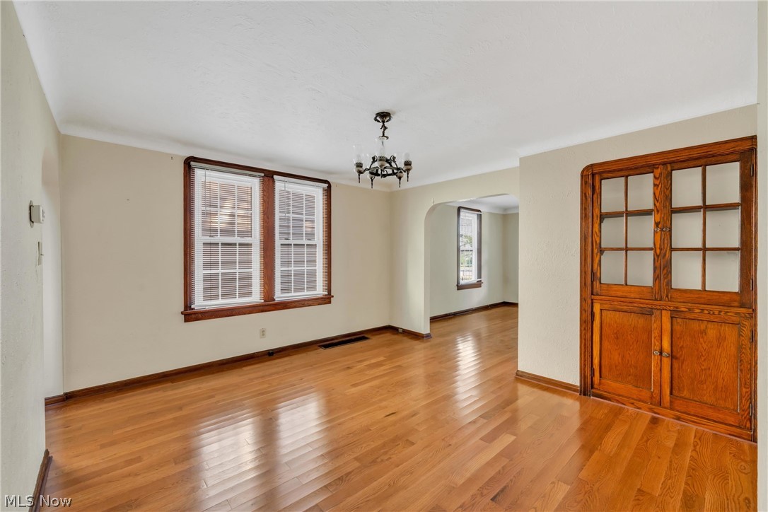 2186 Cornell Road Cleveland OH 44106