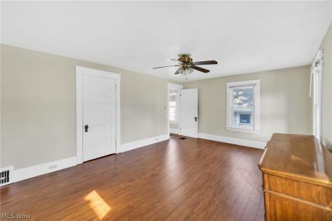 2186 Cornell Road Cleveland OH 44106