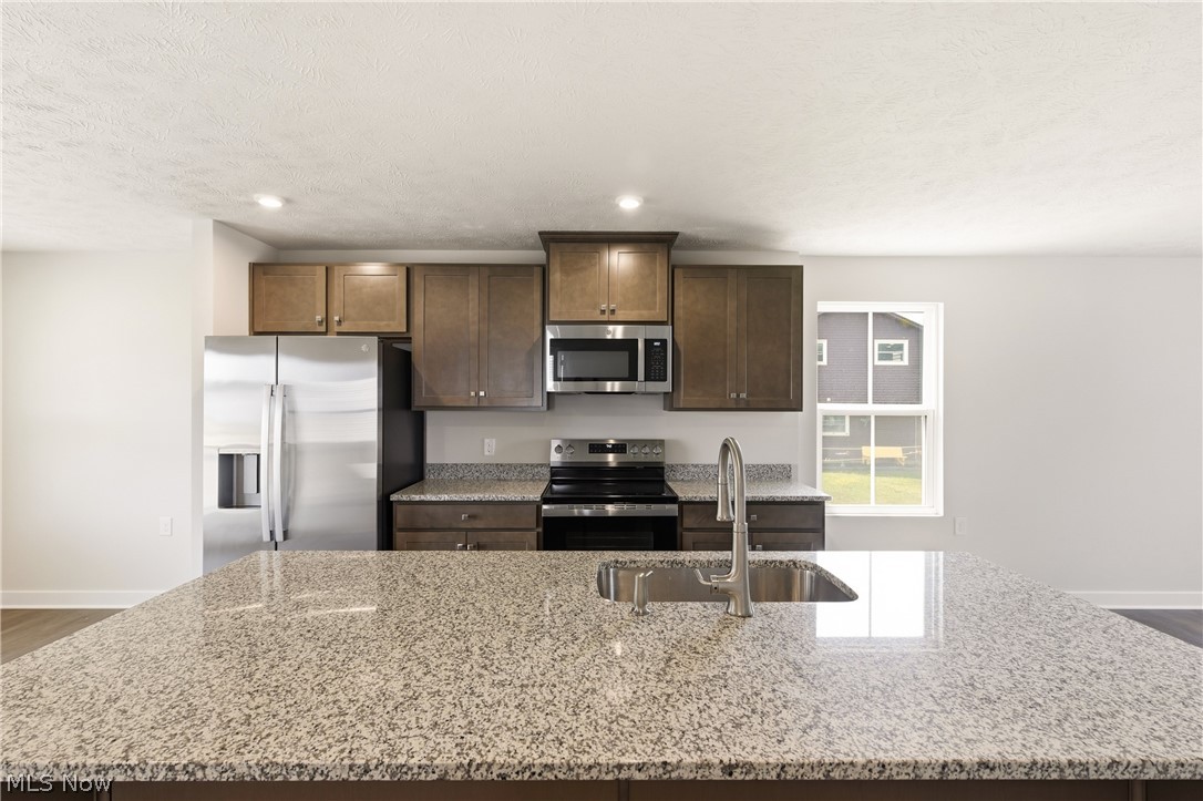 157 Potomac Drive Elyria OH 44035