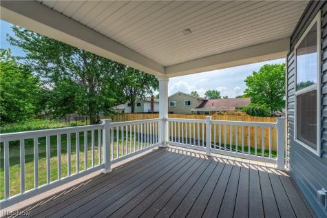 157 Potomac Drive Elyria OH 44035