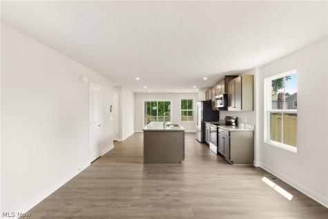 157 Potomac Drive Elyria OH 44035