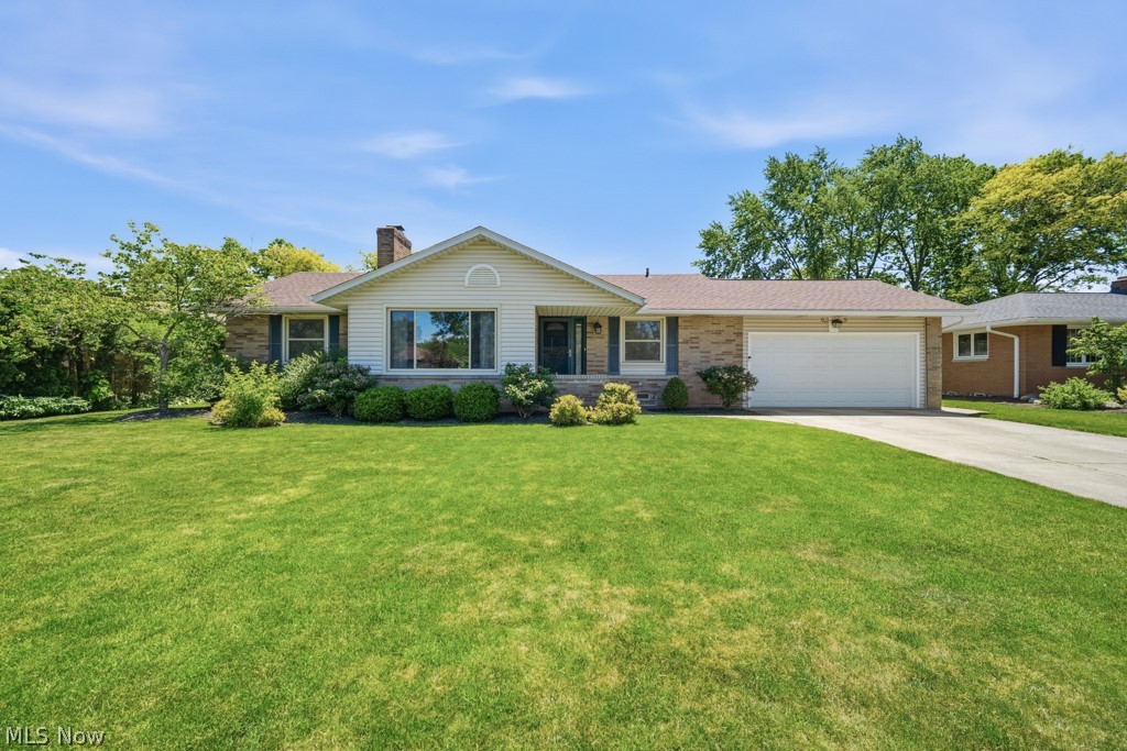4480 Vezber Drive Seven Hills OH 44131