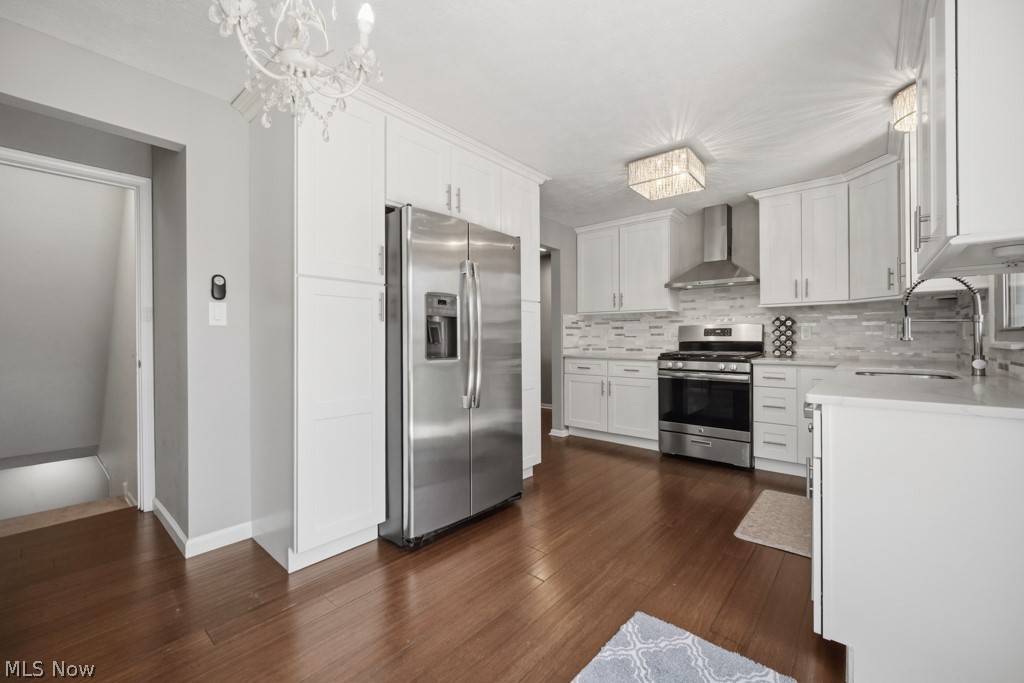 4480 Vezber Drive Seven Hills OH 44131