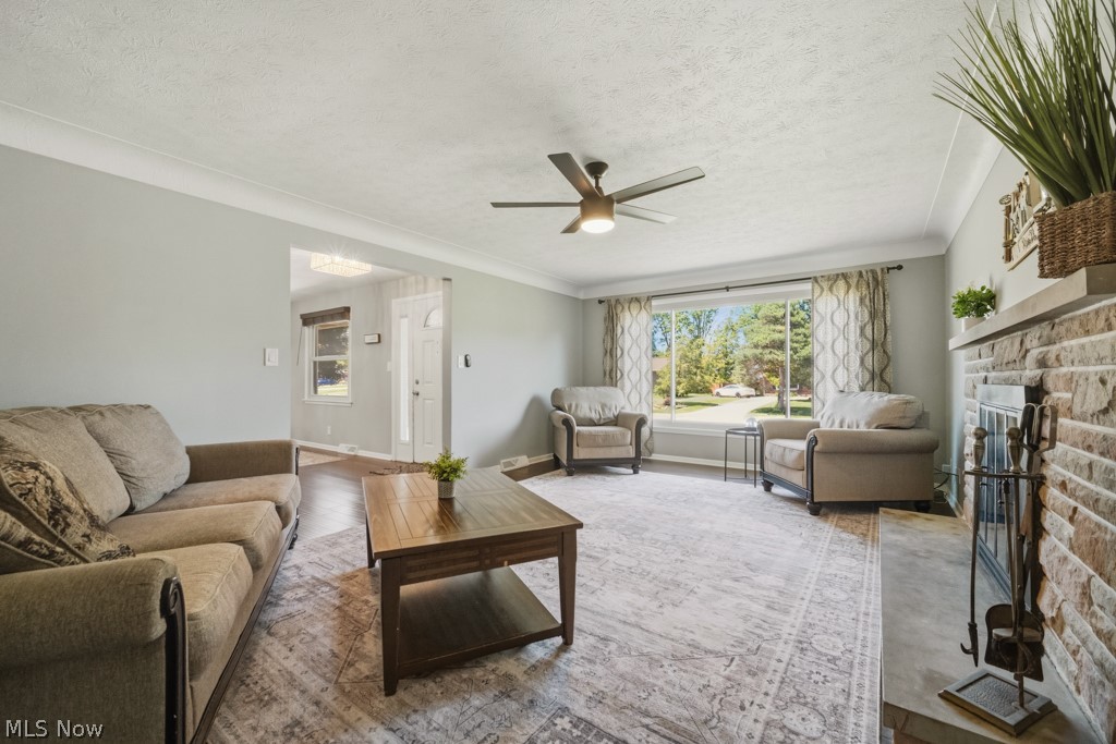 4480 Vezber Drive Seven Hills OH 44131
