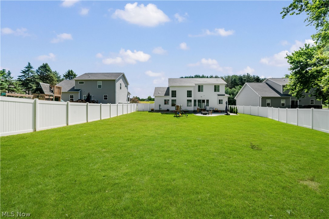 10543 Mogadore Avenue NW Uniontown OH 44685